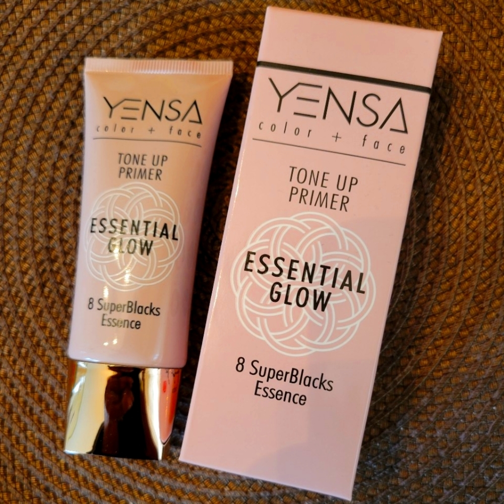 Yensa Essential Glow Tone Up Primer